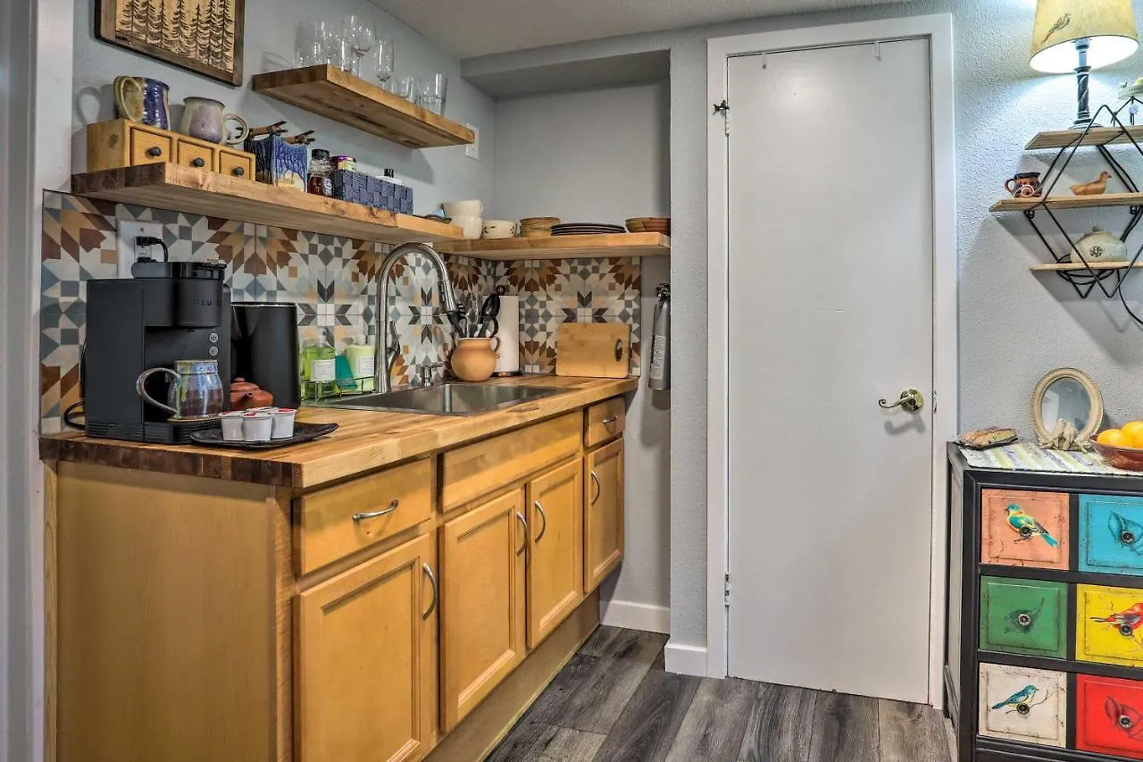 Charming Denver Getaway About 3 Mi To Downtown!